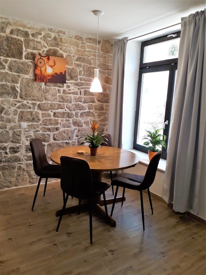 Barbiere Guest House 발 외부 사진