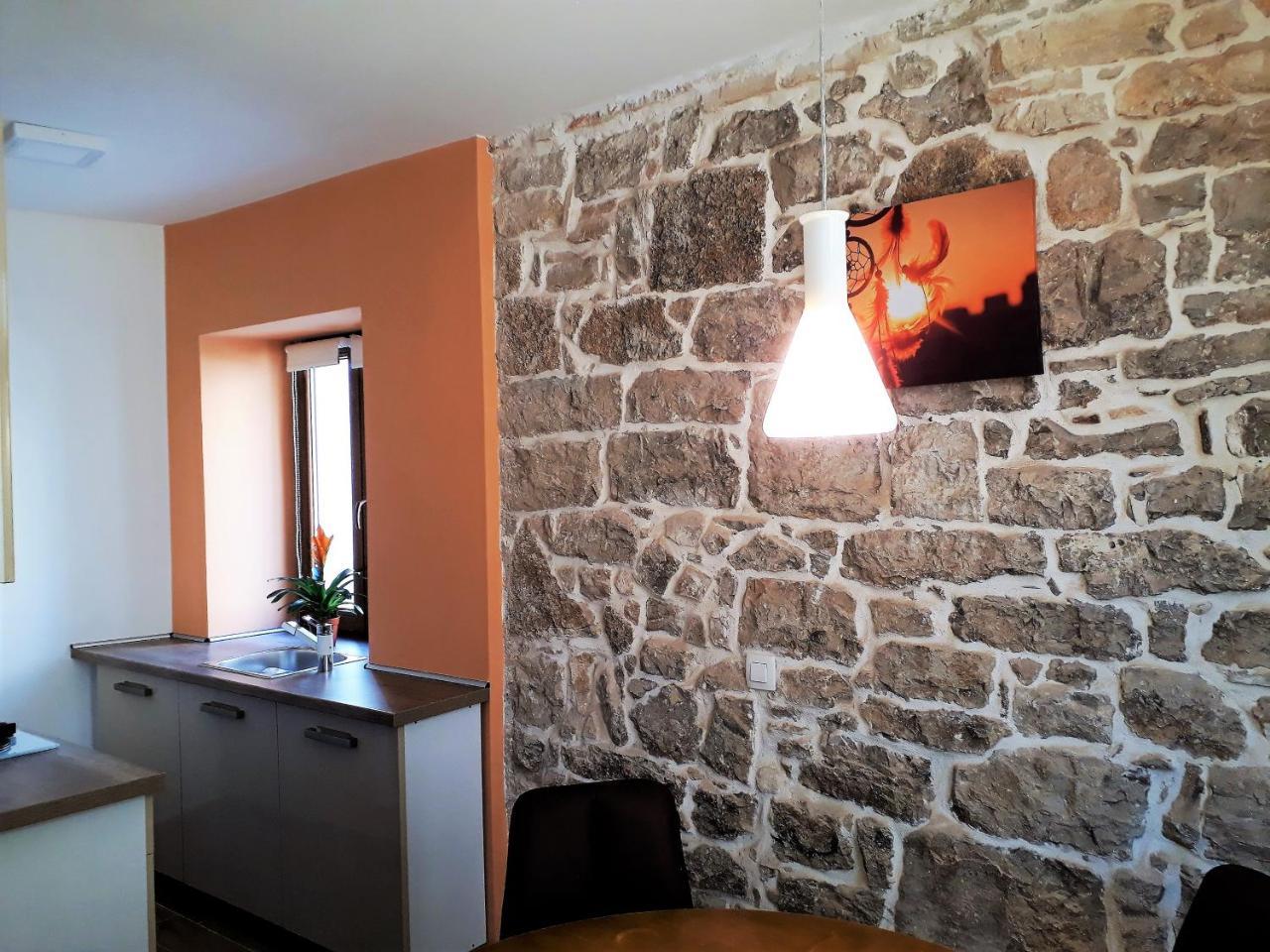 Barbiere Guest House 발 외부 사진