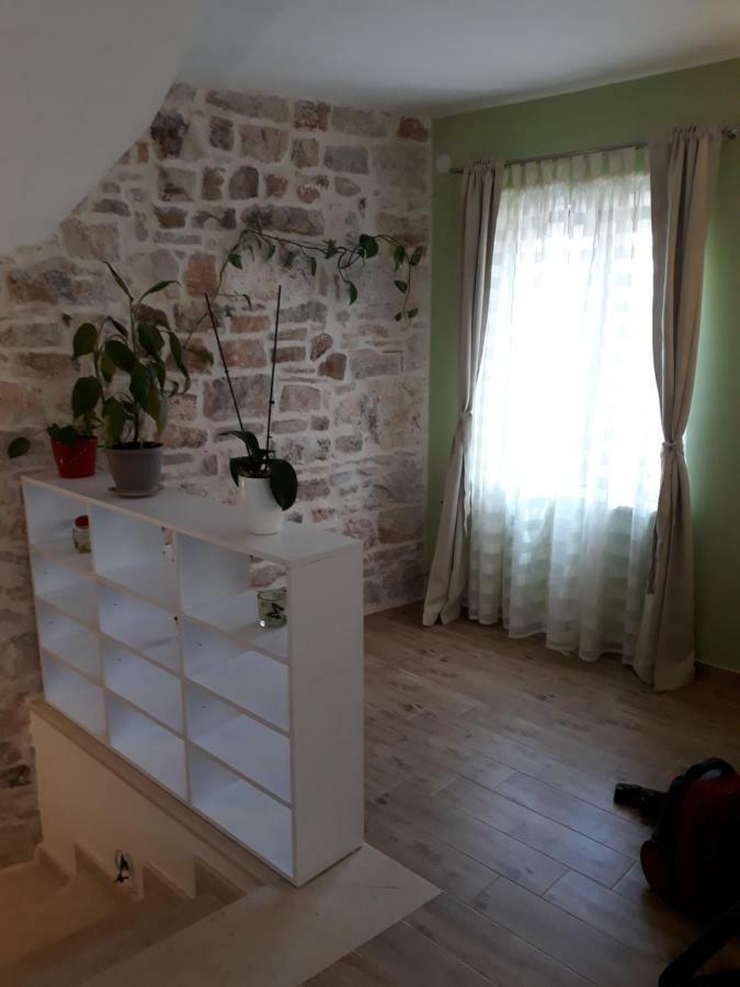 Barbiere Guest House 발 외부 사진